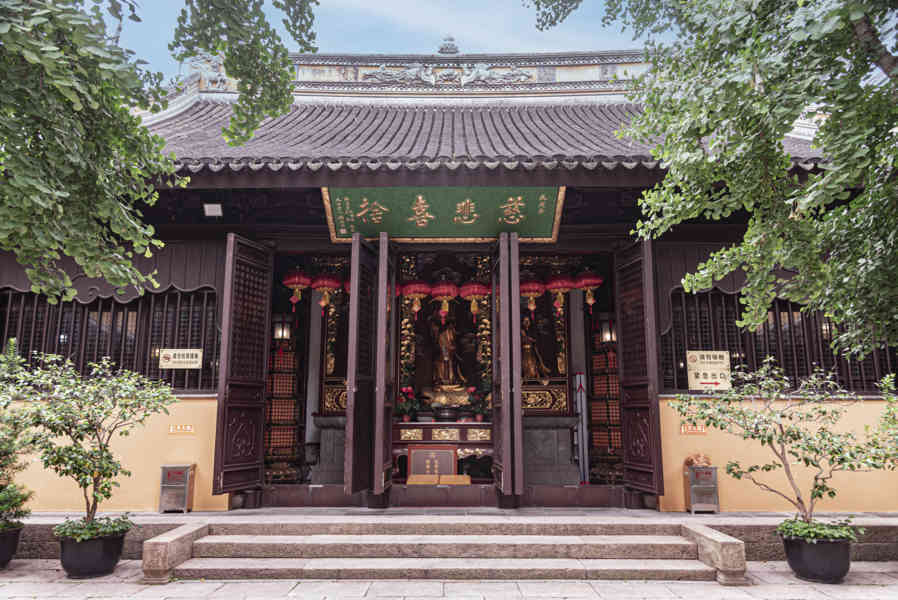 China - Shanghái 172 - monasterio Chen Xiang.jpg